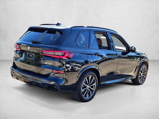 Used 2022 BMW X5 M50i image 5