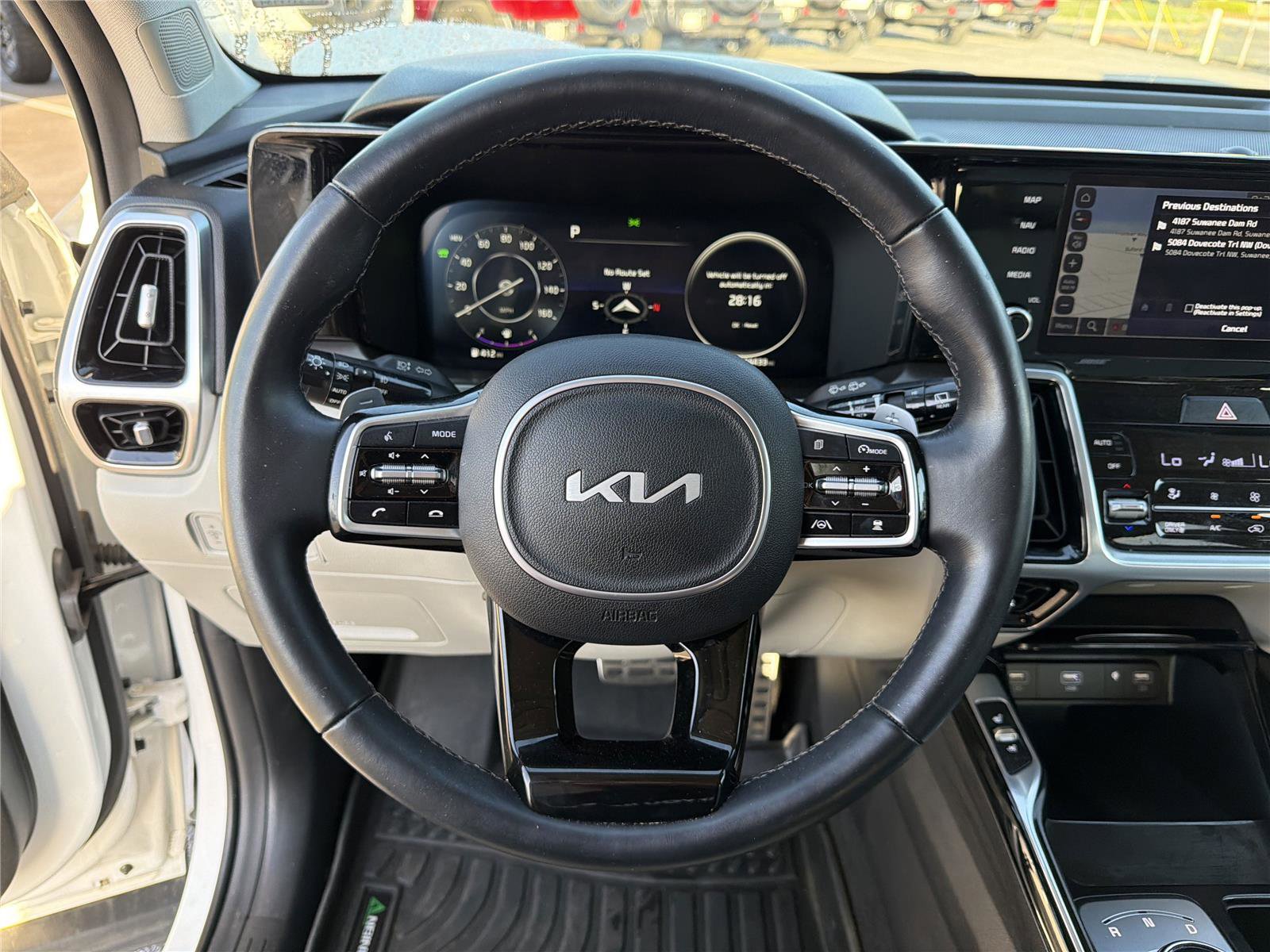 Used 2022 Kia Sorento SX Prestige w/ Panoramic Sunroof Package AWD/4WD image 25