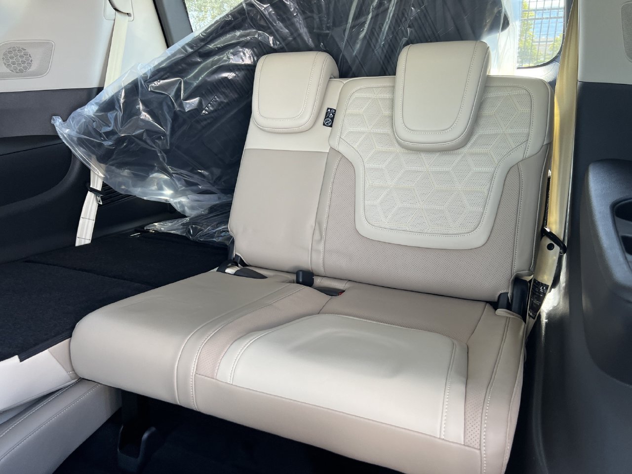 New 2026 Nissan Armada Platinum AWD/4WD image 17