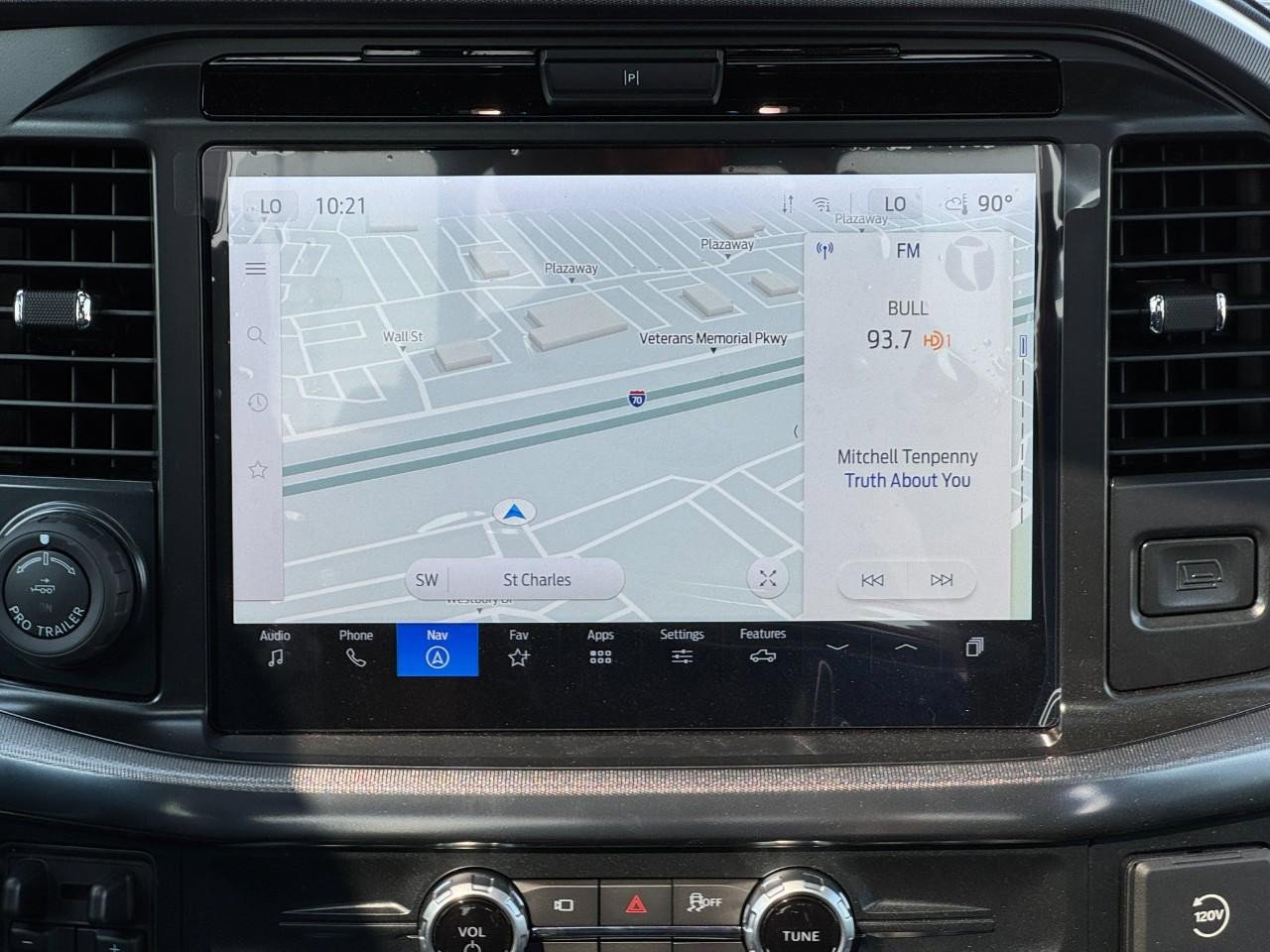 New 2025 Ford F150 Platinum w/ Equipment Group 702A High image 8