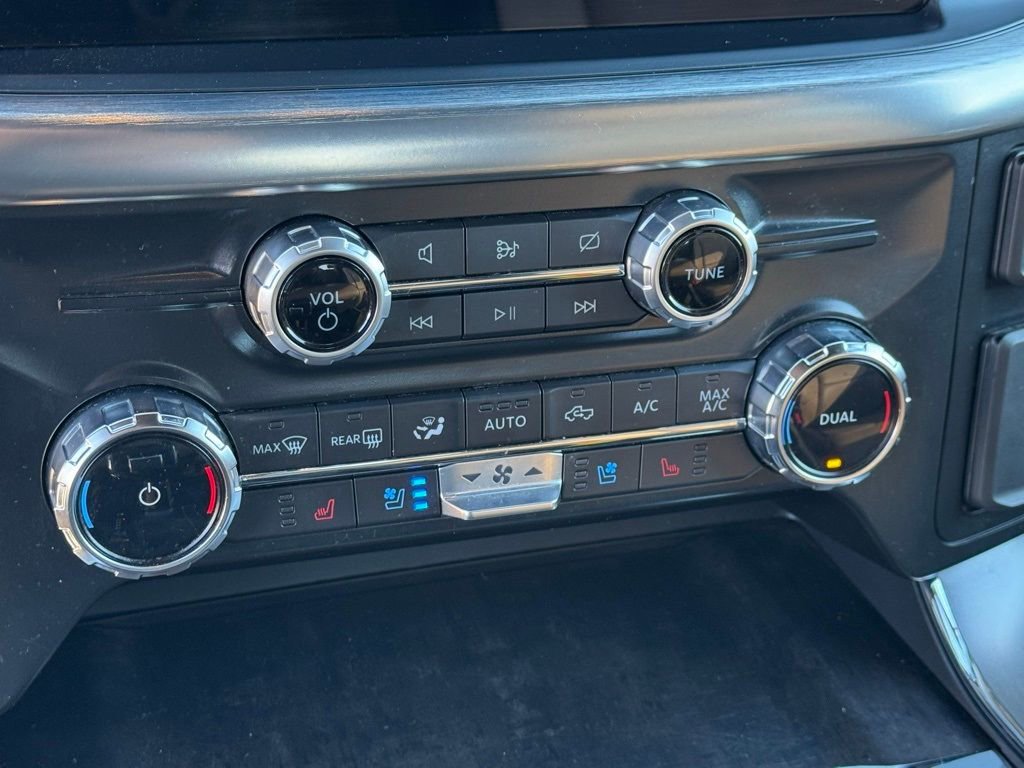 Used 2022 Ford F150 Lariat w/ Max Trailer Tow Package image 29