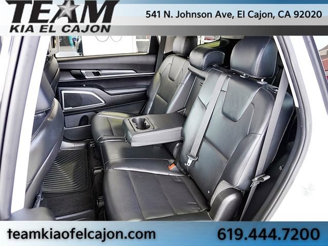 Used 2022 Kia Telluride LX image 16