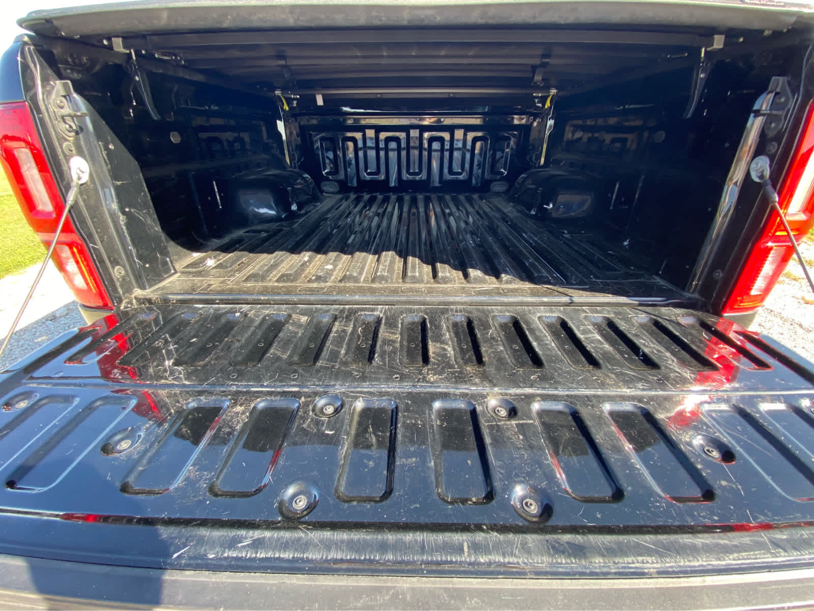 Used 2021 Ford Ranger XLT w/ Equipment Group 302A High AWD/4WD image 7
