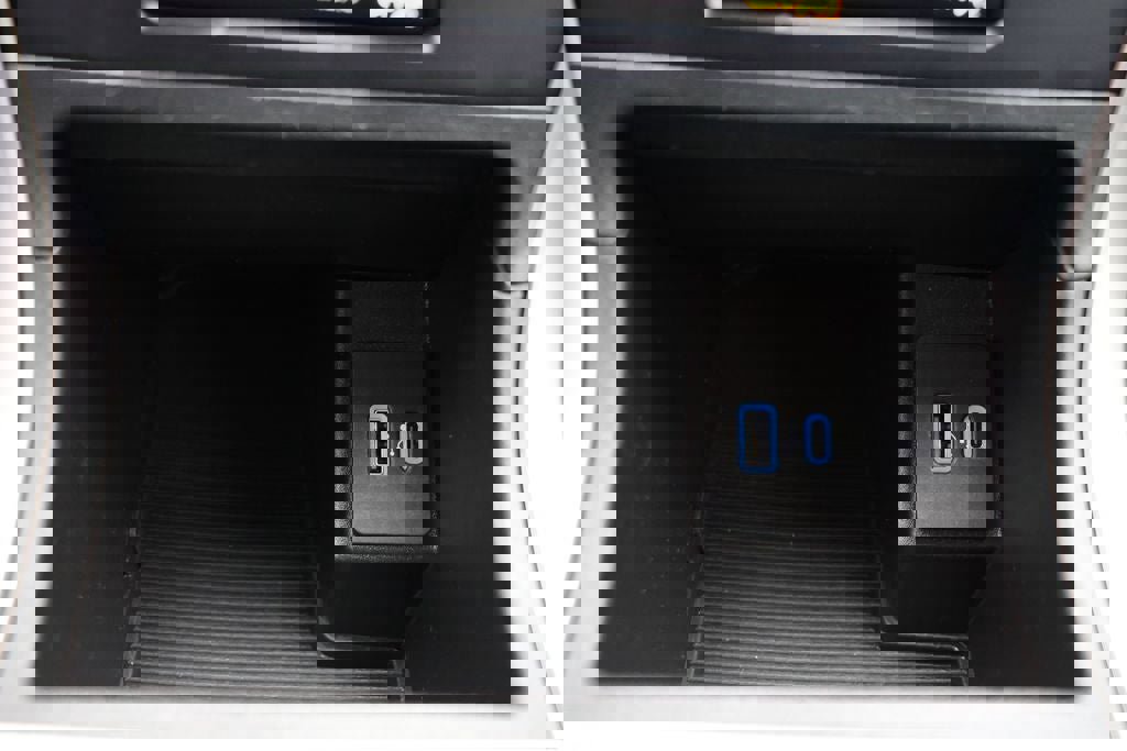 Used 2023 Ford Edge SE AWD/4WD image 25