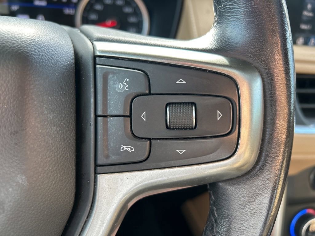 Used 2021 Chevrolet Tahoe Premier w/ Premium Package RWD image 28