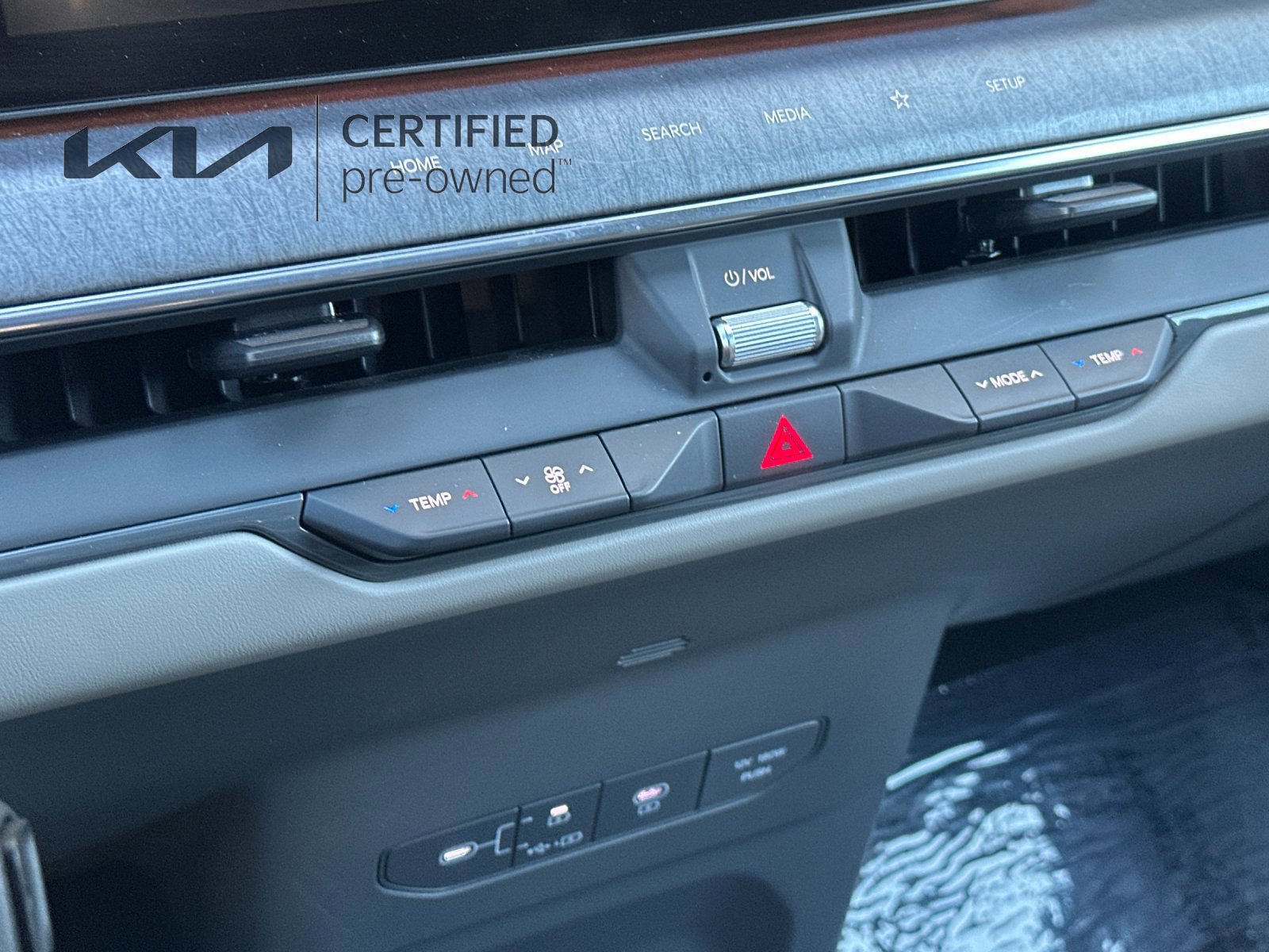 Certified 2024 Kia EV9 Land AWD/4WD image 23