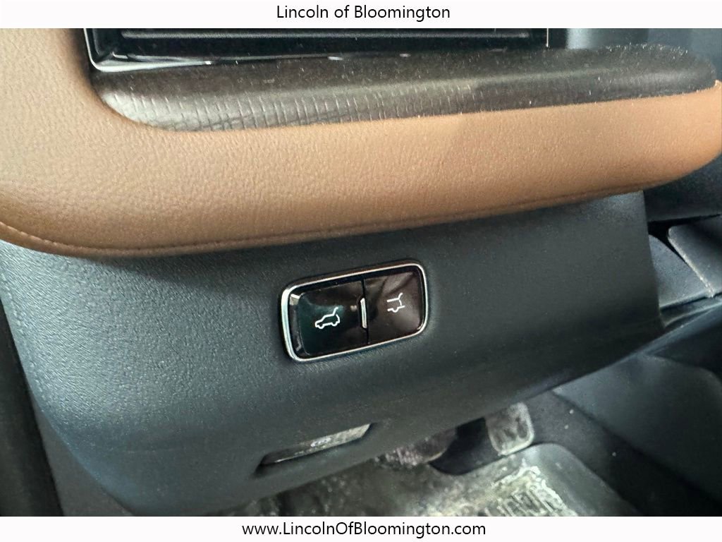 New 2025 Lincoln Navigator L Reserve image 37