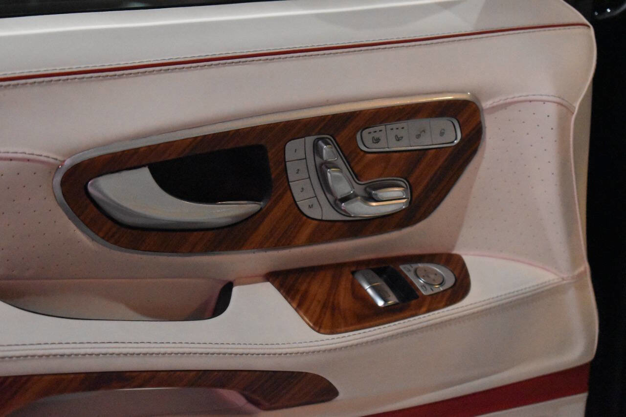 Used 2021 Mercedes-Benz Metris Passenger image 45