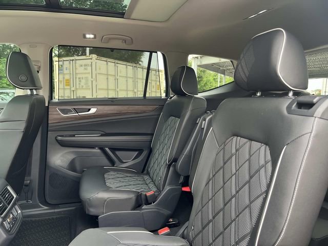 New 2026 Volkswagen Atlas SEL Premium R-Line AWD/4WD image 23