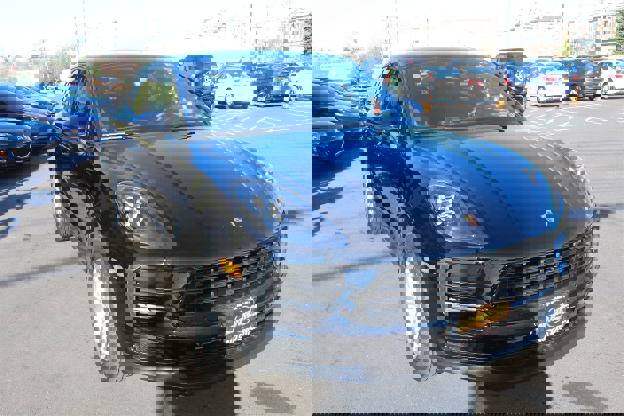 Used 2020 Porsche Macan image 4