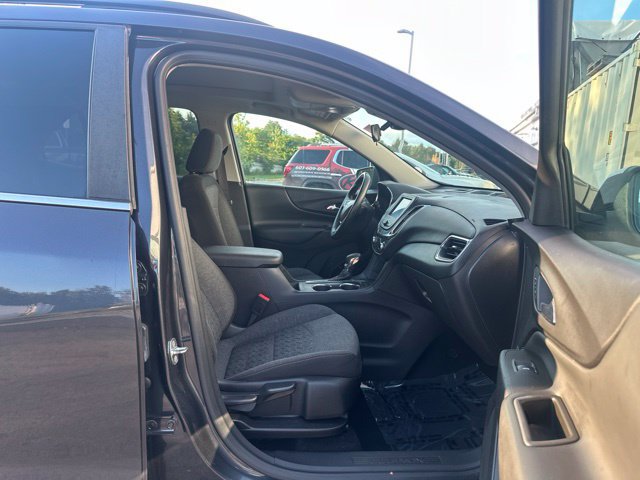 Used 2023 Chevrolet Equinox LT AWD/4WD image 11