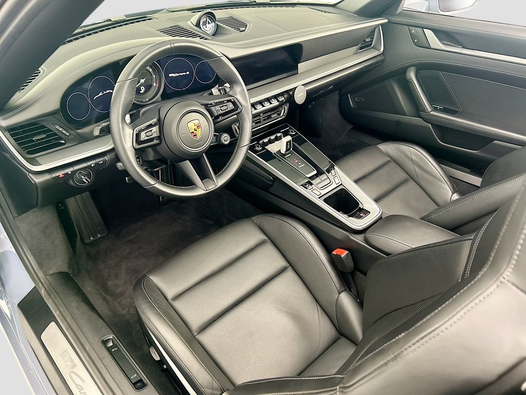 Certified 2023 Porsche 911 Carrera S RWD image 4