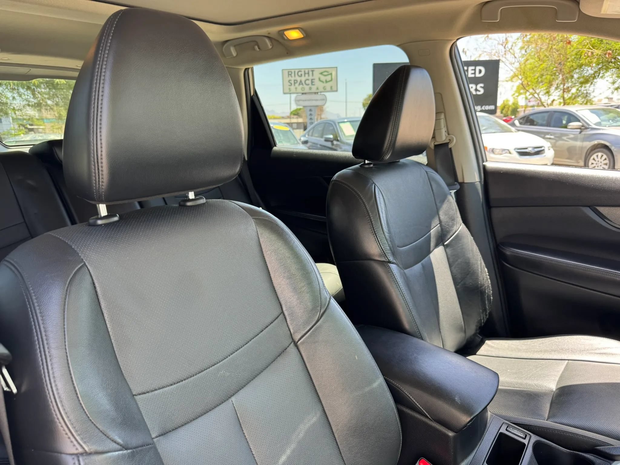 Used 2014 Nissan Rogue SL w/ SL Premium Package AWD/4WD image 32