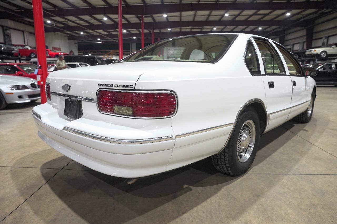 Used 1996 Chevrolet Impala SS RWD image 8