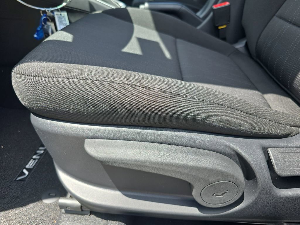 New 2026 Hyundai Venue SE FWD image 28