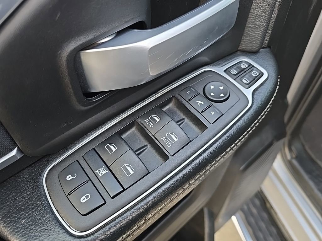 Used 2024 RAM 2500 Big Horn image 24