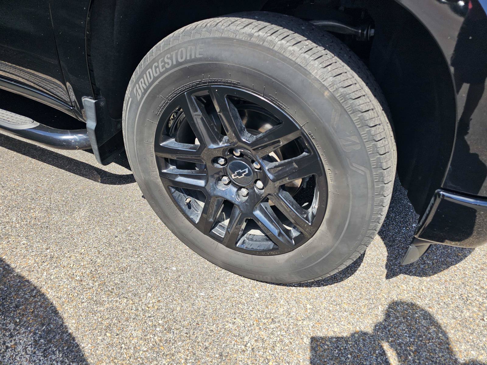 Used 2023 Chevrolet Silverado 1500 Custom RWD image 9