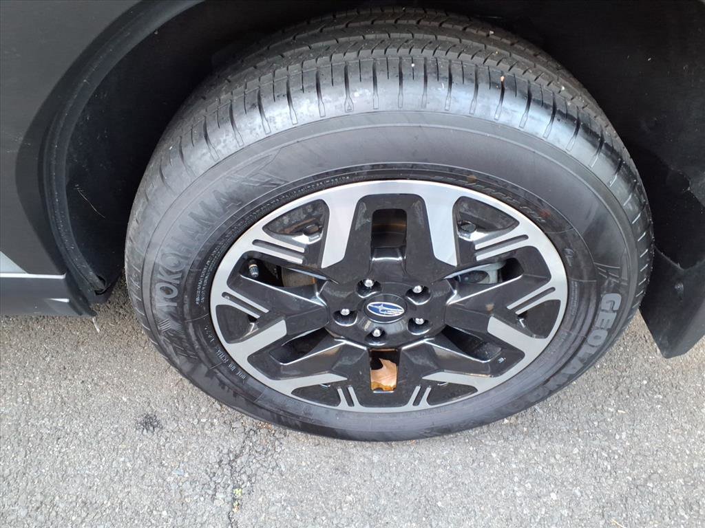 Certified 2025 Subaru Forester Premium image 4