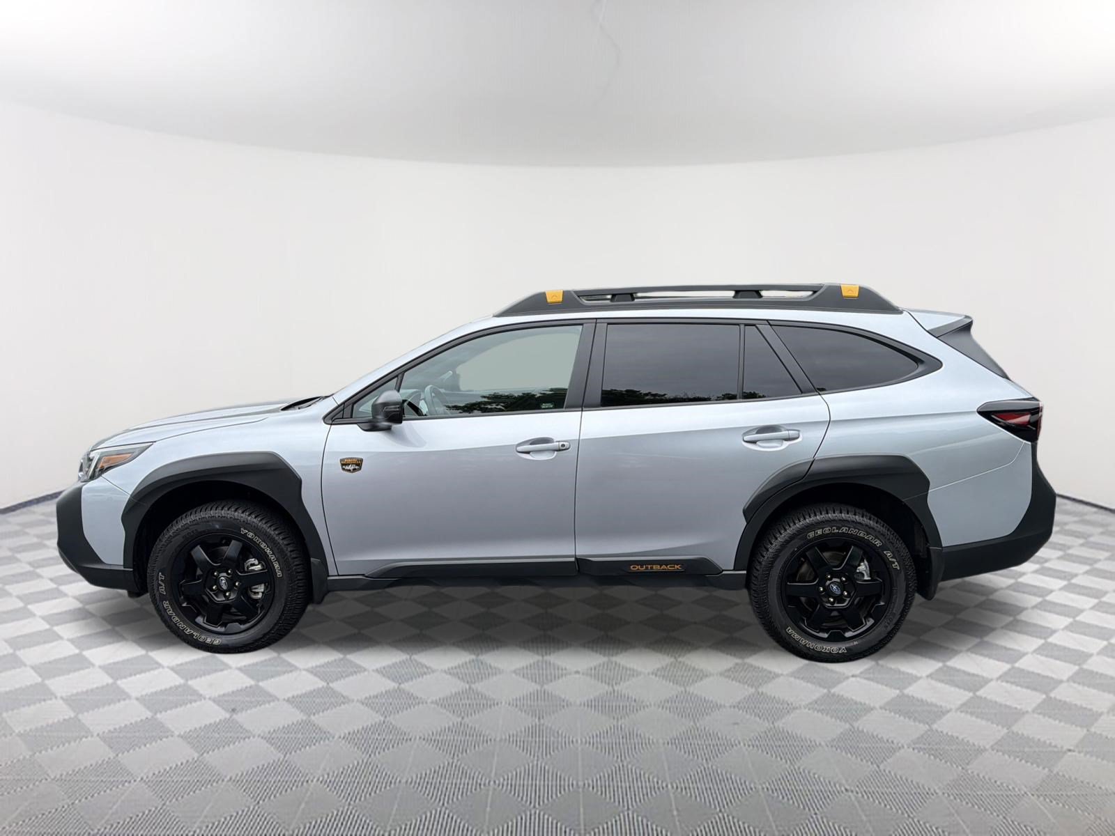 Used 2025 Subaru Outback Wilderness w/ Wilderness Package AWD/4WD image 8