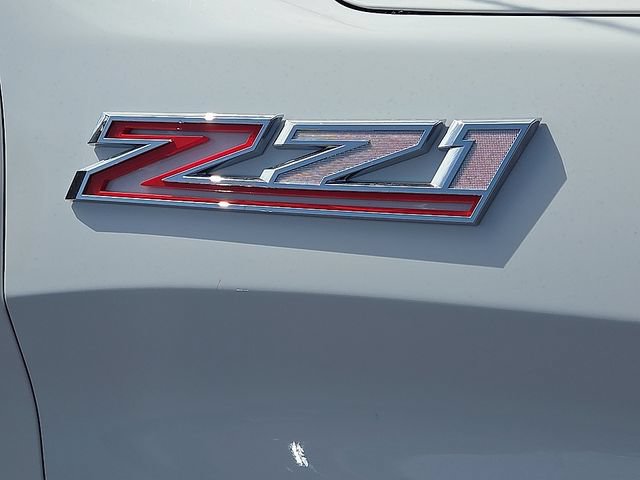 New 2026 Chevrolet Silverado 1500 LT w/ Z71 Off-Road Package AWD/4WD image 7