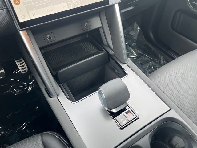 New 2026 Land Rover Discovery Sport Landmark AWD/4WD image 29