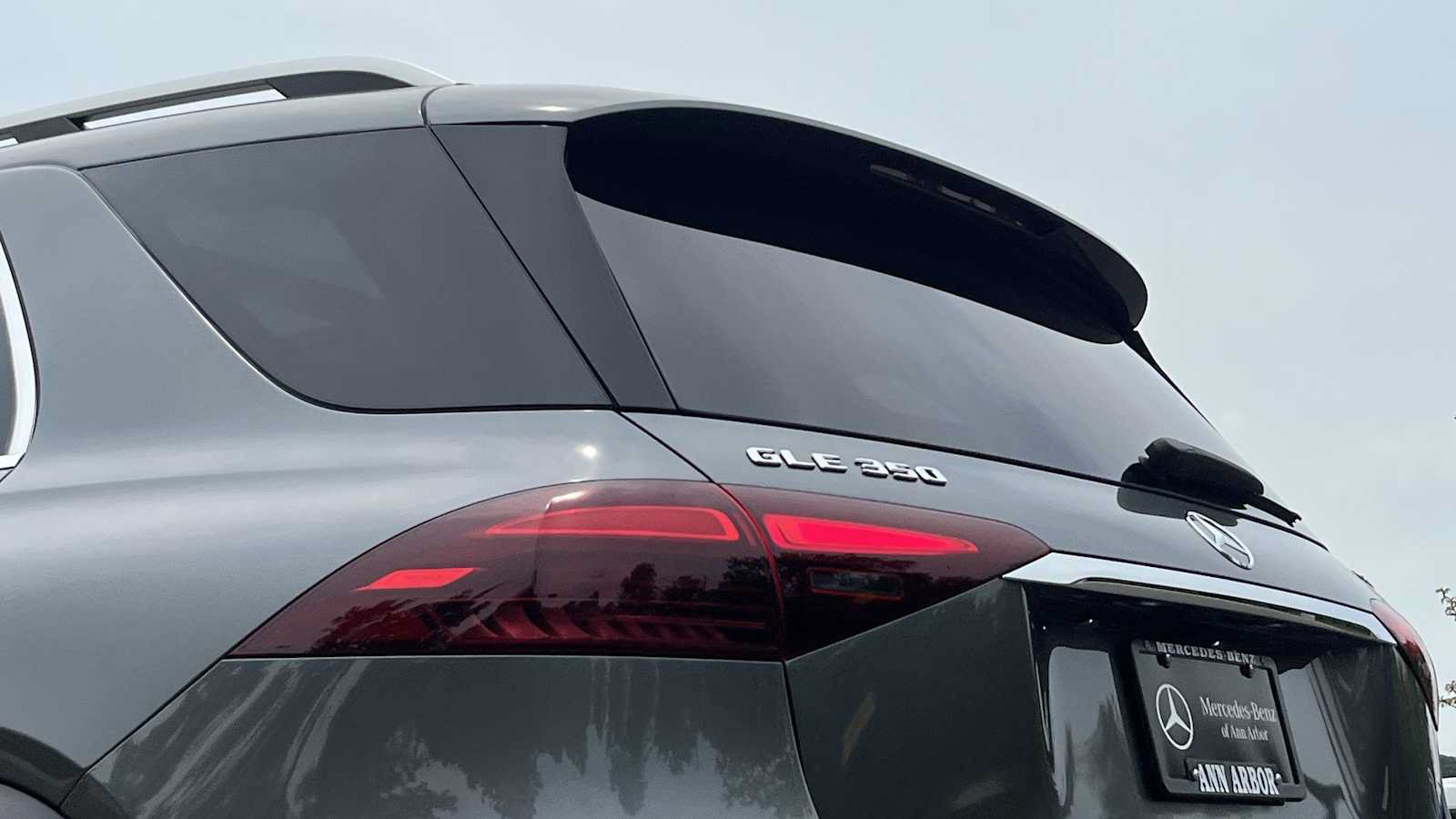 New 2026 Mercedes-Benz GLE 350 4MATIC image 18