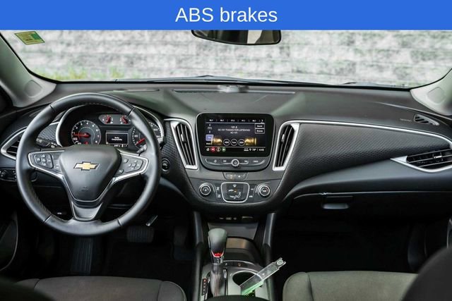Used 2025 Chevrolet Malibu RS image 29
