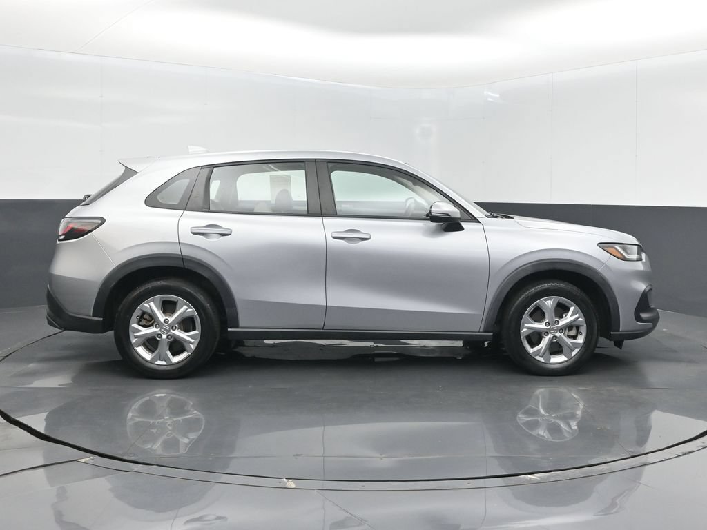 Certified 2023 Honda HR-V LX image 5