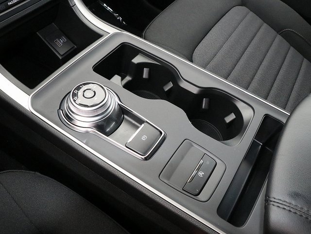 New 2024 Ford Edge SE image 21