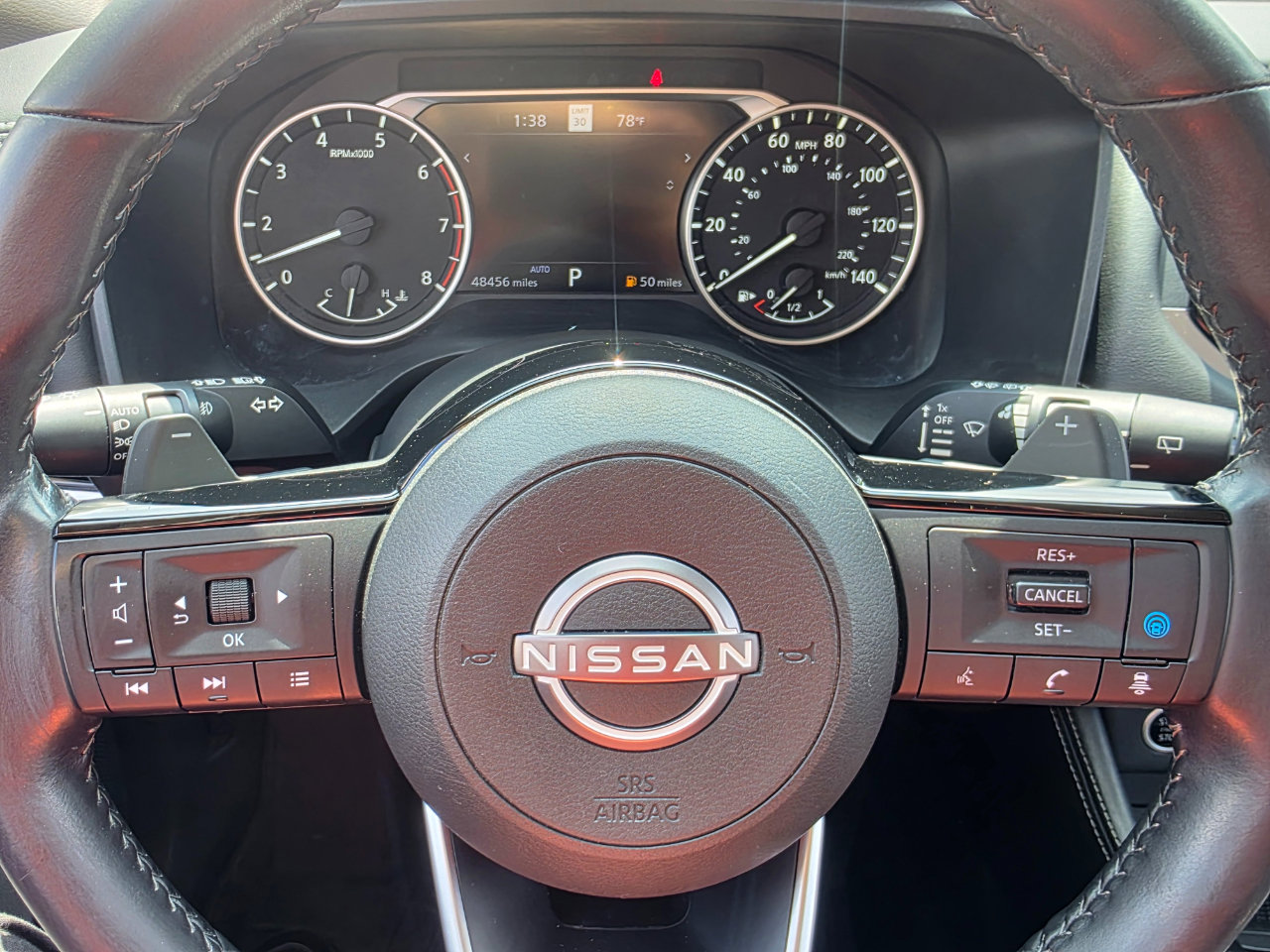 Used 2022 Nissan Rogue SL w/ SL Premium Package image 11