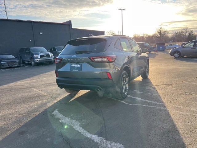 Used 2025 Ford Escape ST-Line Select image 9