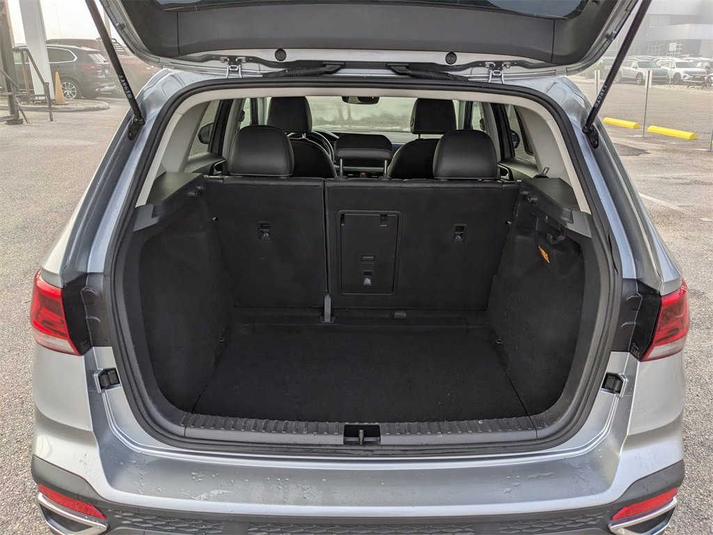 Certified 2023 Volkswagen Taos SE w/ Panoramic Sunroof Package image 15