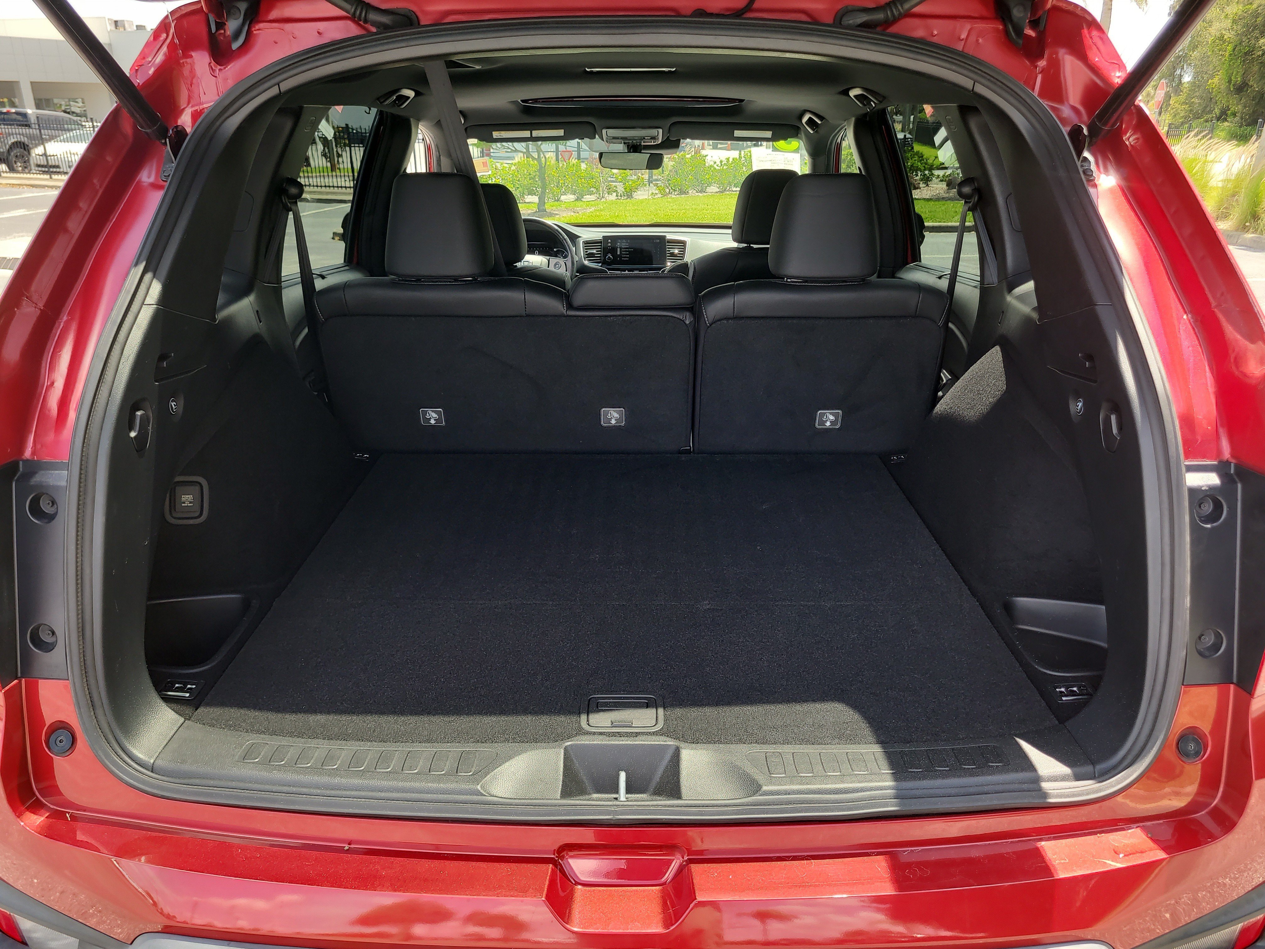 Used 2023 Honda Passport Elite image 11