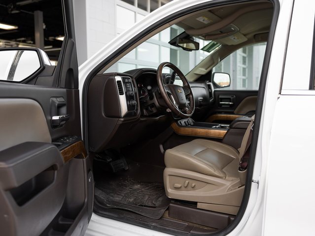 Used 2017 Chevrolet Silverado 1500 LTZ w/ Sport Package image 22