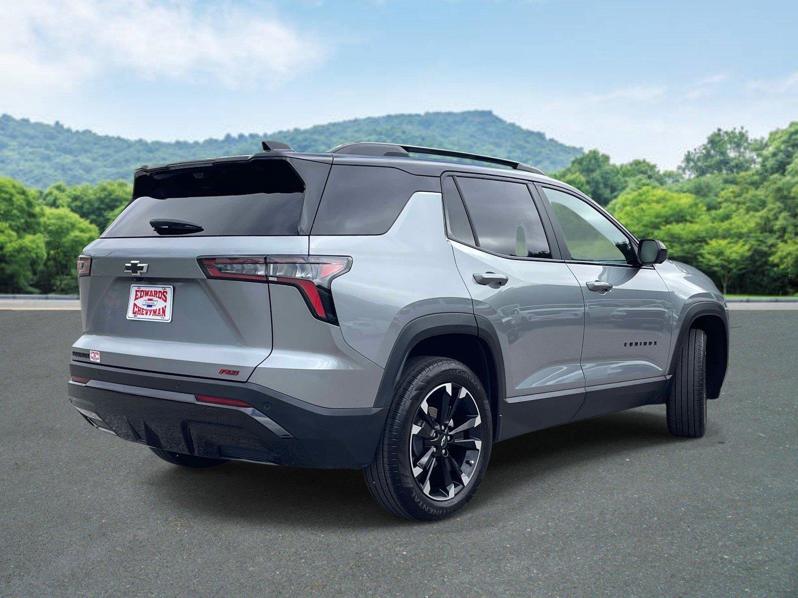 Used 2025 Chevrolet Equinox RS w/ Safety and Technology Package FWD image 3