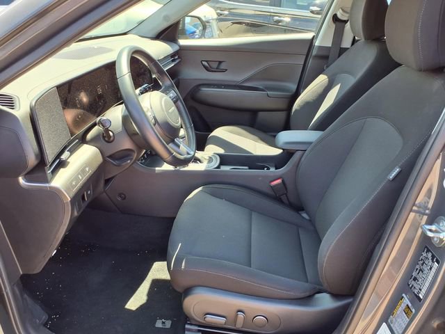 Certified 2025 Hyundai Kona SEL FWD image 13