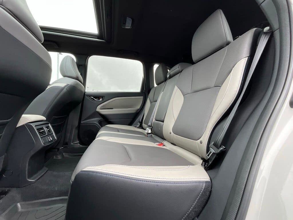 Certified 2025 Subaru Forester Limited image 13