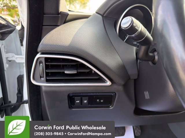 Used 2018 Jaguar F-PACE Premium AWD/4WD image 15