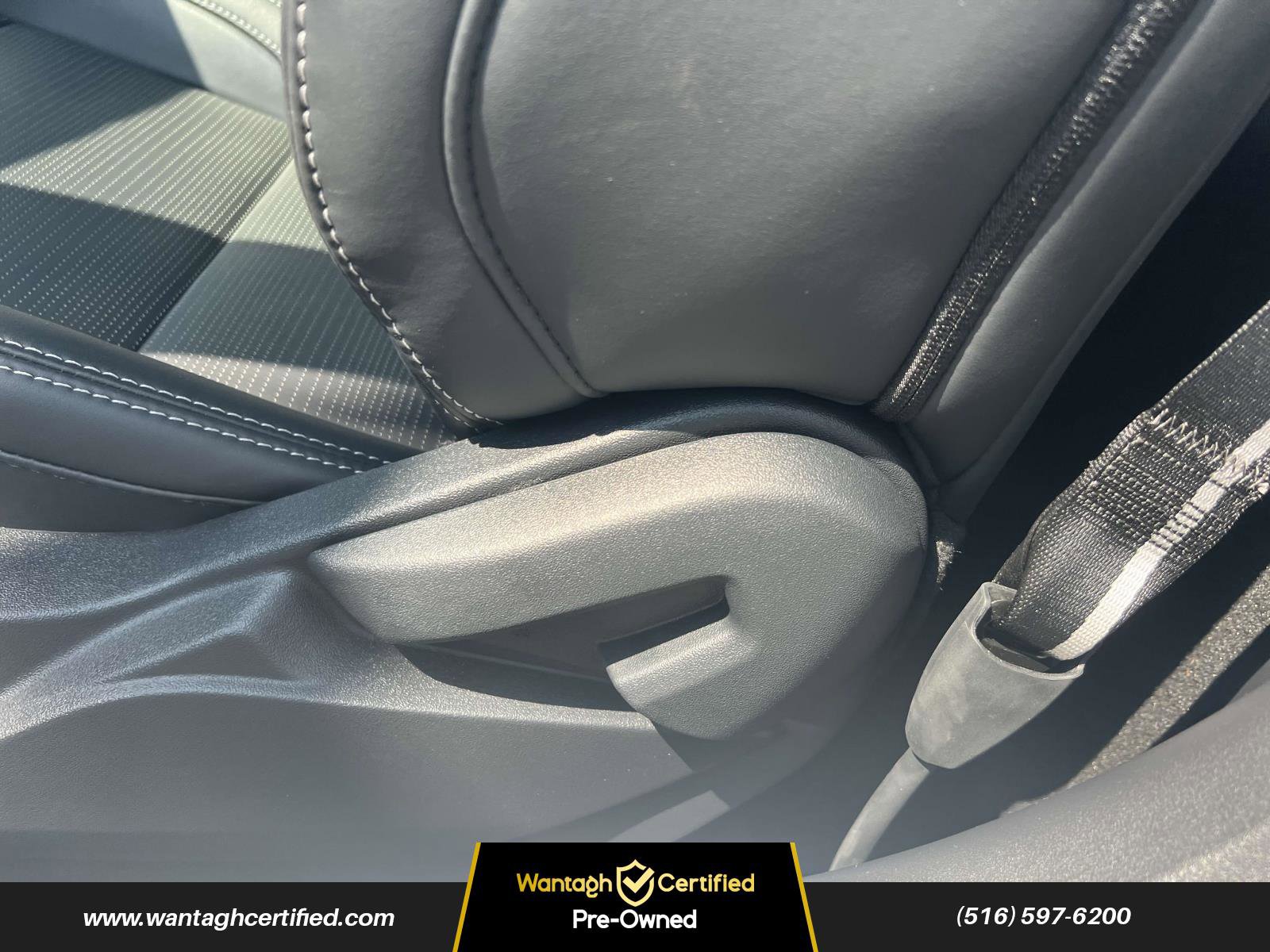Used 2024 Ford Mustang Premium image 13