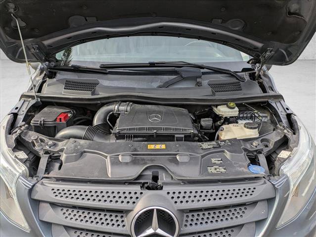 Used 2016 Mercedes-Benz Metris Passenger image 24