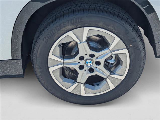 New 2025 BMW X1 xDrive28i w/ Convenience Package image 9