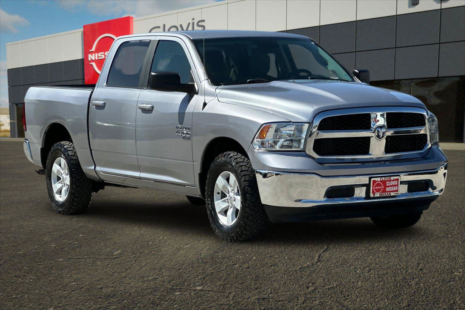 Used 2021 RAM 1500 Classic SLT AWD/4WD image 10