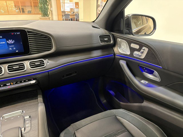 New 2026 Mercedes-Benz GLE 53 AMG 4MATIC Coupe image 10