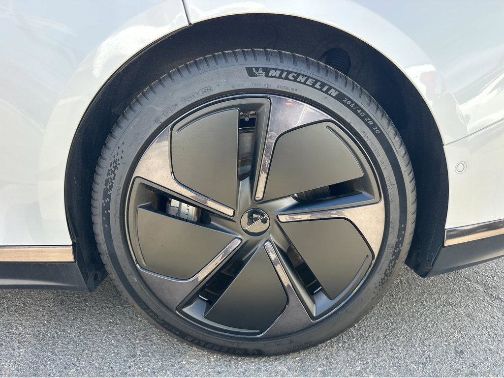 Used 2024 Lucid Air Touring image 14