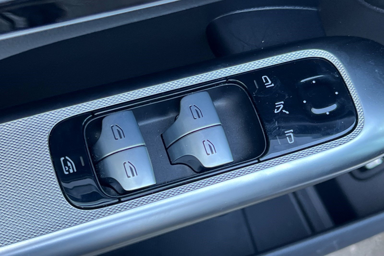 Certified 2026 Mercedes-Benz GLC 300 image 13