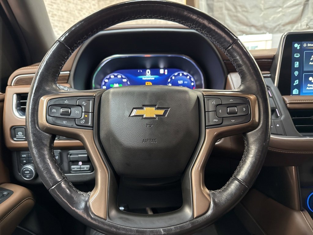 Used 2022 Chevrolet Suburban High Country image 18