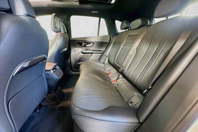 New 2026 Mercedes-Benz EQE 320 4MATIC SUV image 22