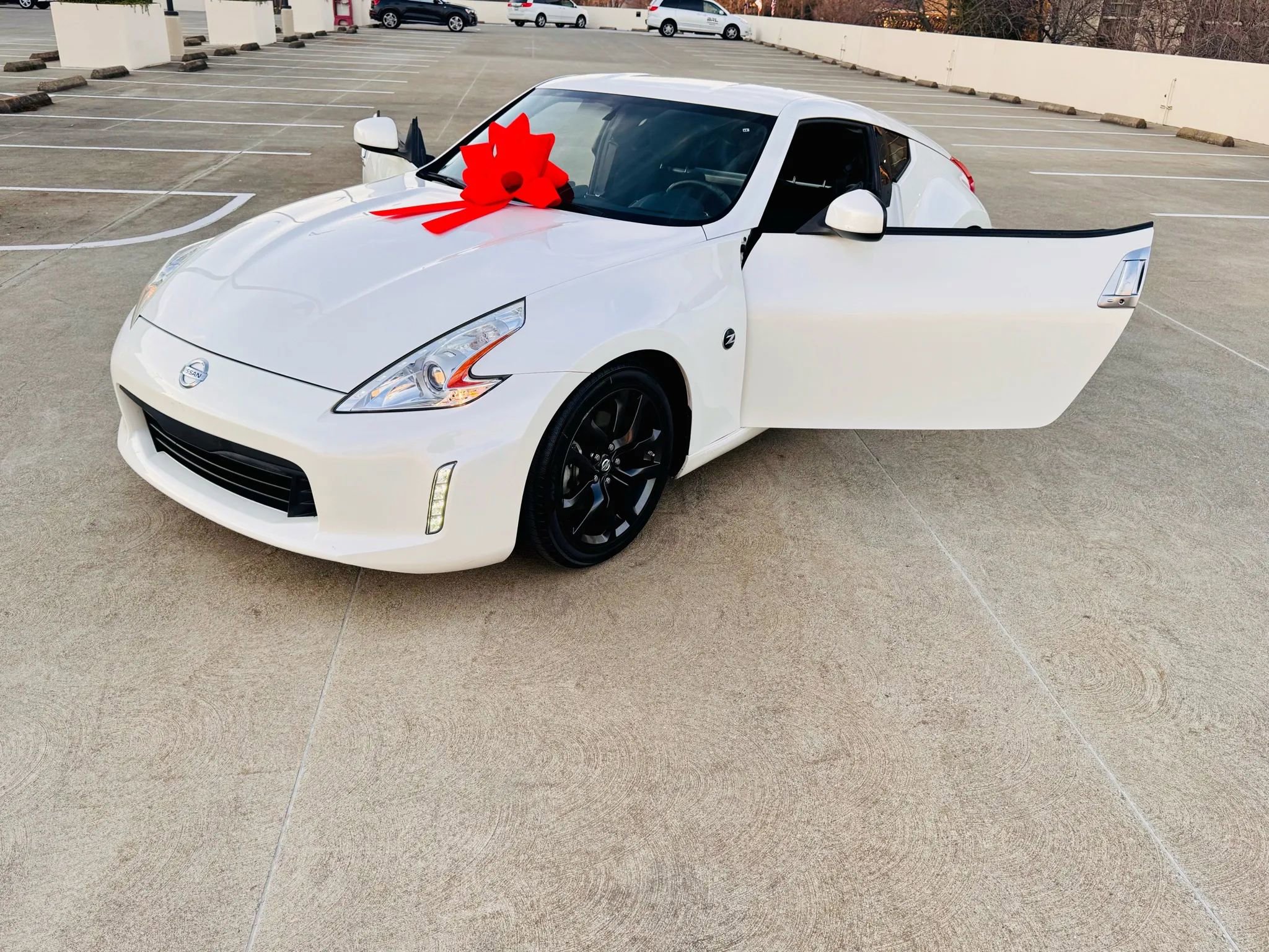 Used 2017 Nissan 370Z Touring image 22