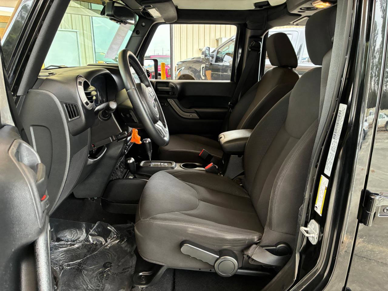 Used 2015 Jeep Wrangler Unlimited Sport w/ Quick Order Package 24S image 9