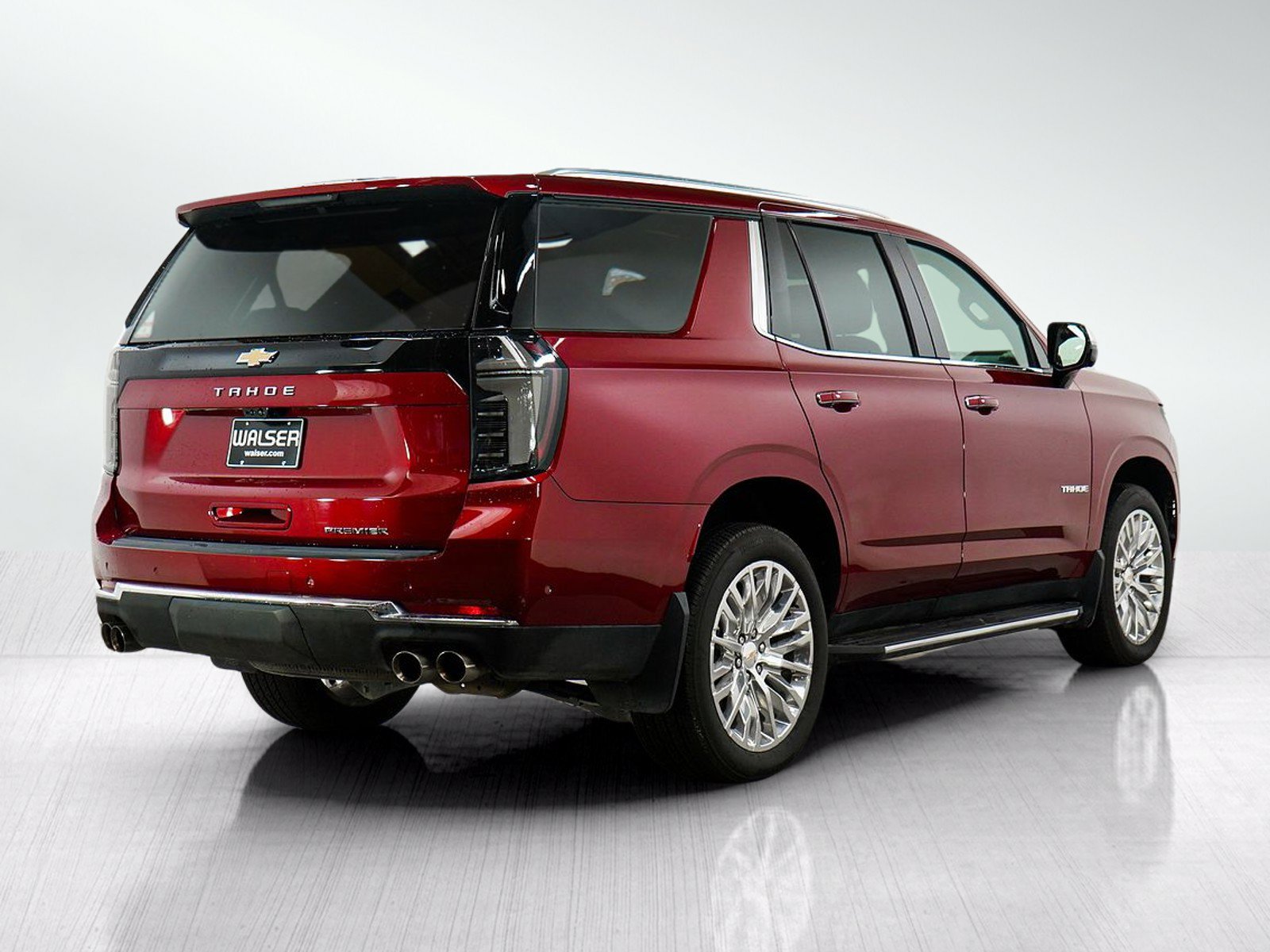 Used 2025 Chevrolet Tahoe Premier AWD/4WD image 5